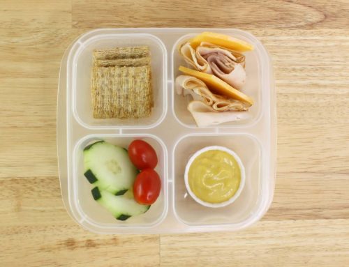 Caja bento con alimentos del deli – Recetas del USDA para hogares de cuidado infantil